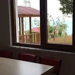 Menekse 2 Apartment *